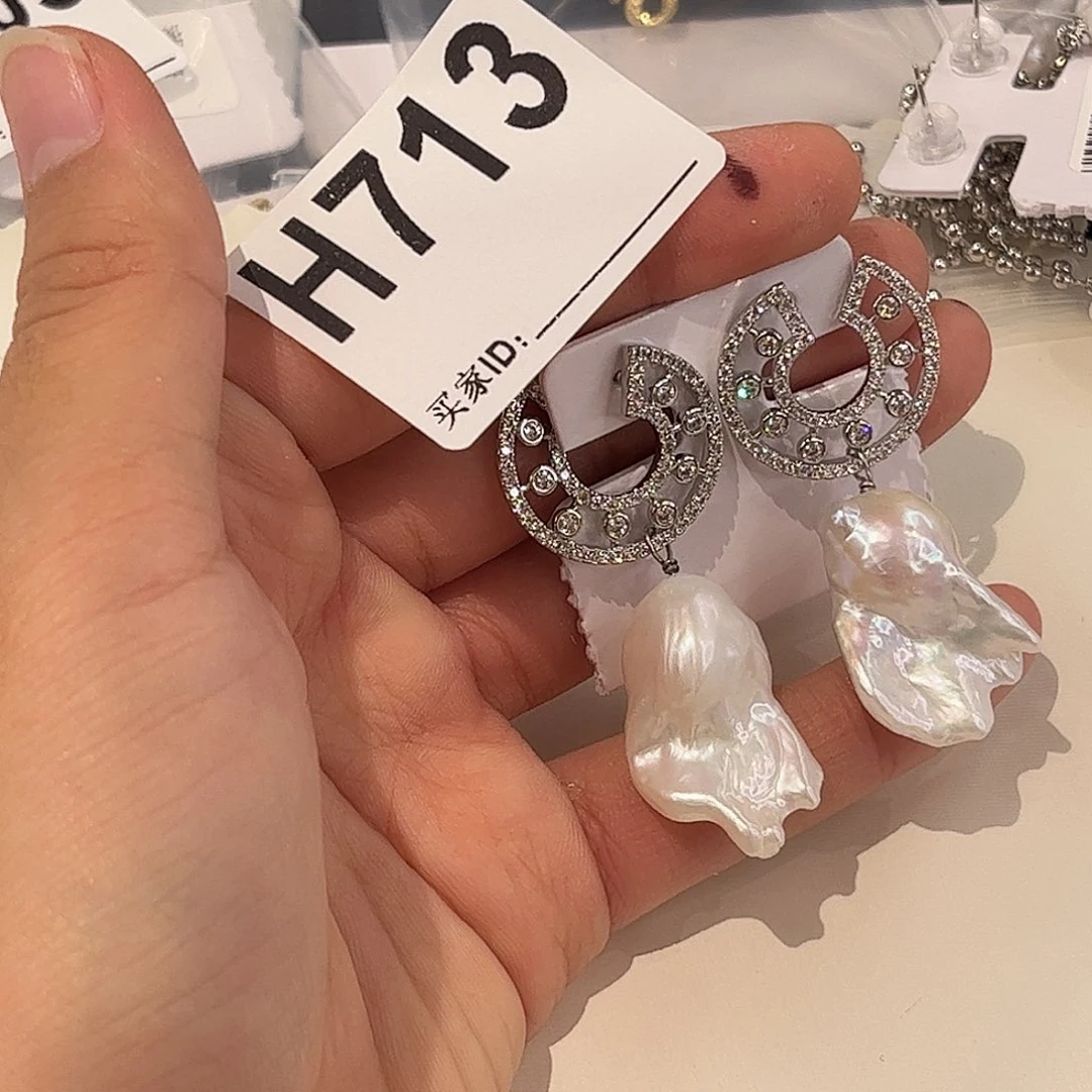 淡水珍珠耳饰合金