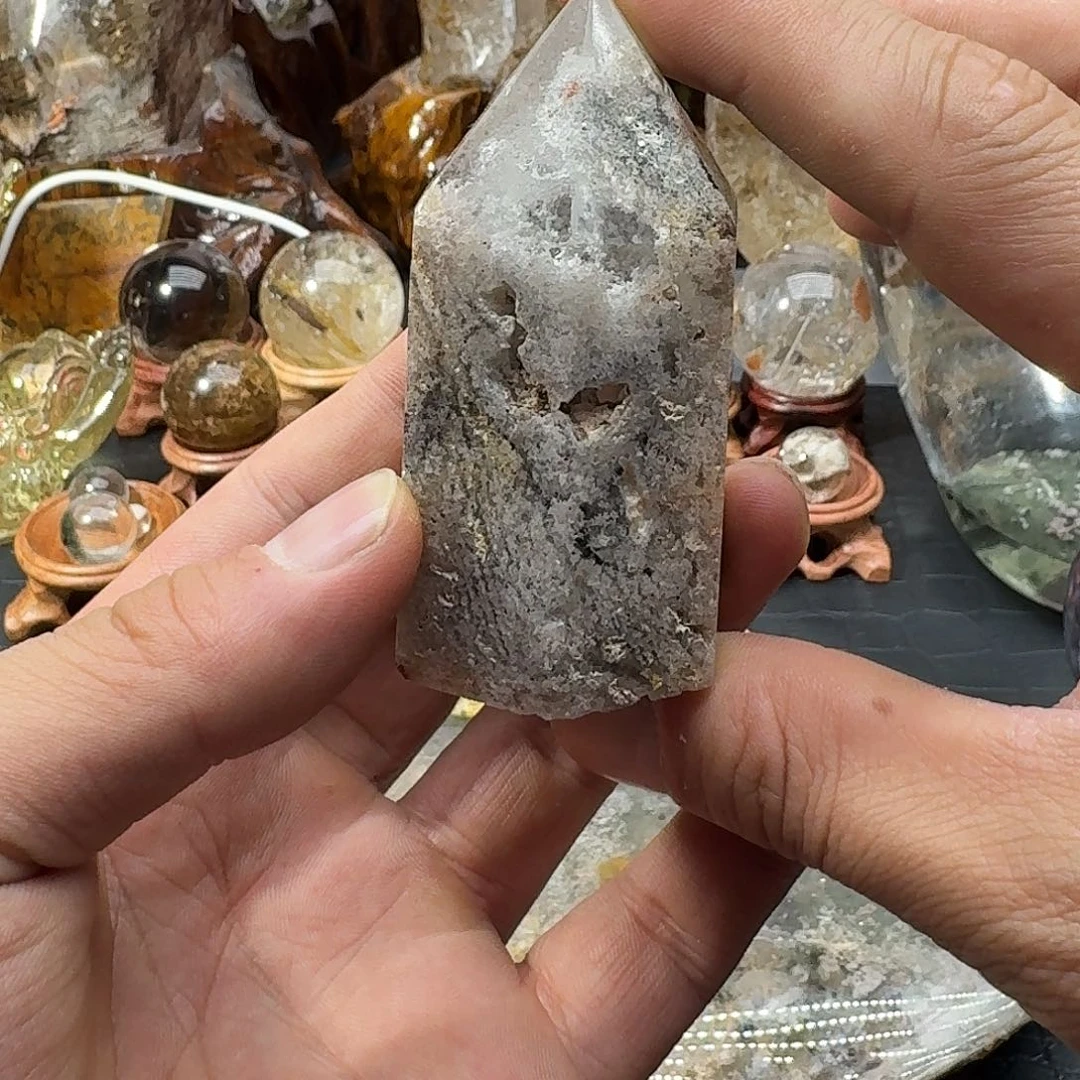 水晶未镶嵌珠宝半成品