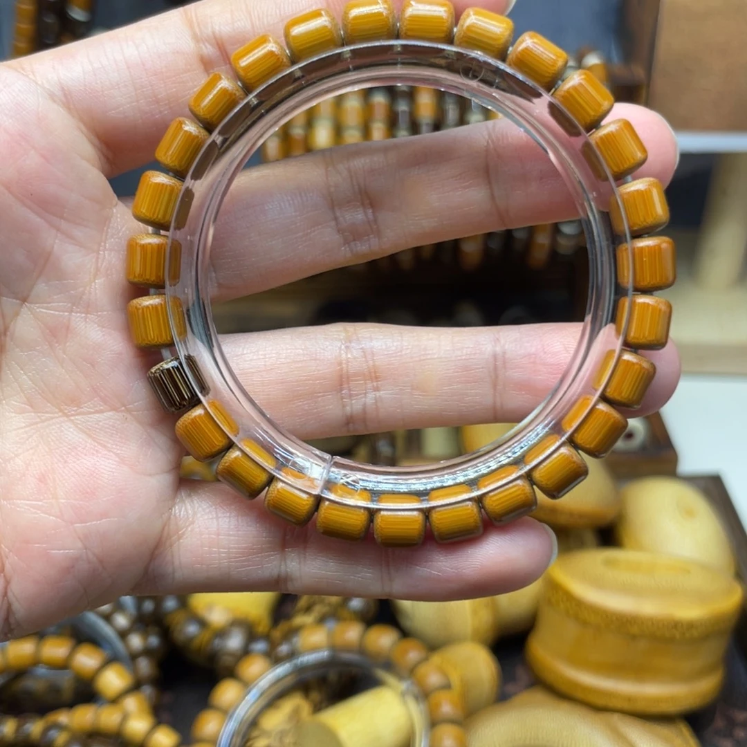 李***5竹0.7实心玉竹倒角手串