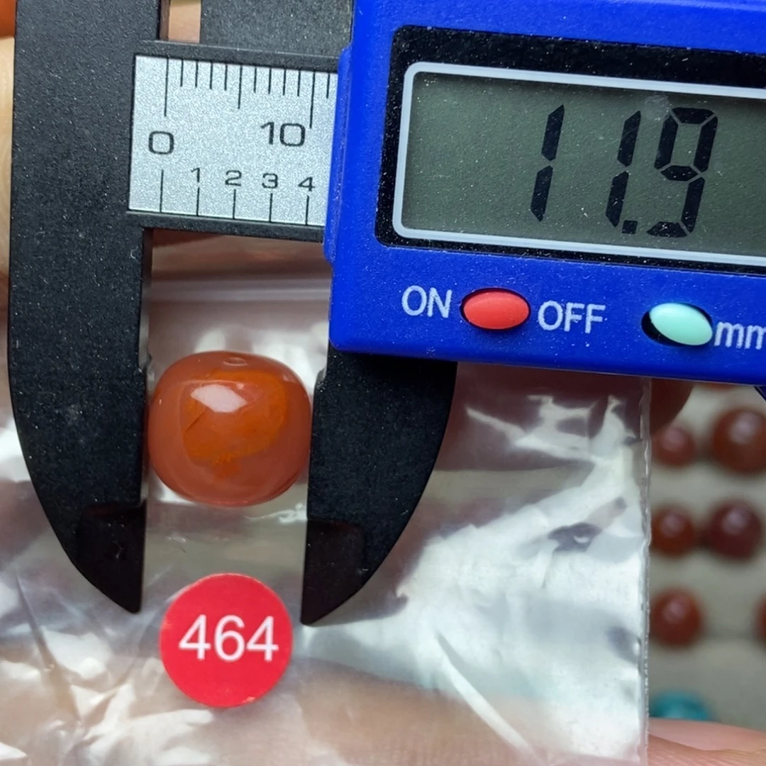 南红玛瑙未镶嵌南红玛瑙有瑕疵
