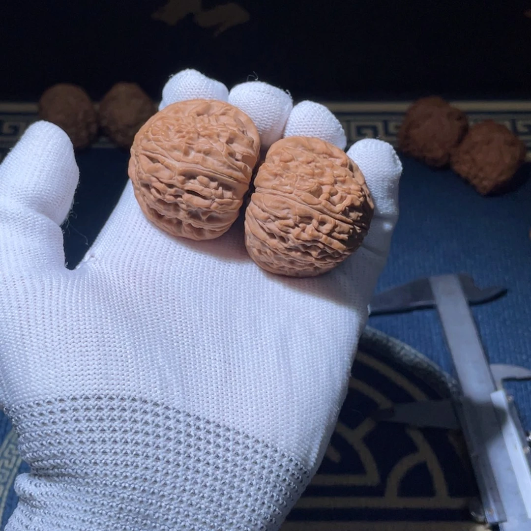 文玩核桃吊坠2号全品40白狮子