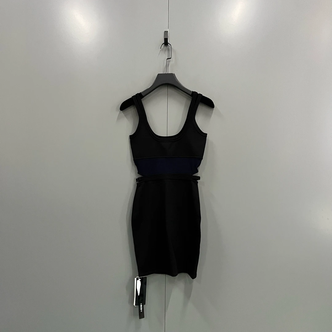 99新 maje z2 DION LEE 黑色吊带连衣裙 10码/010297