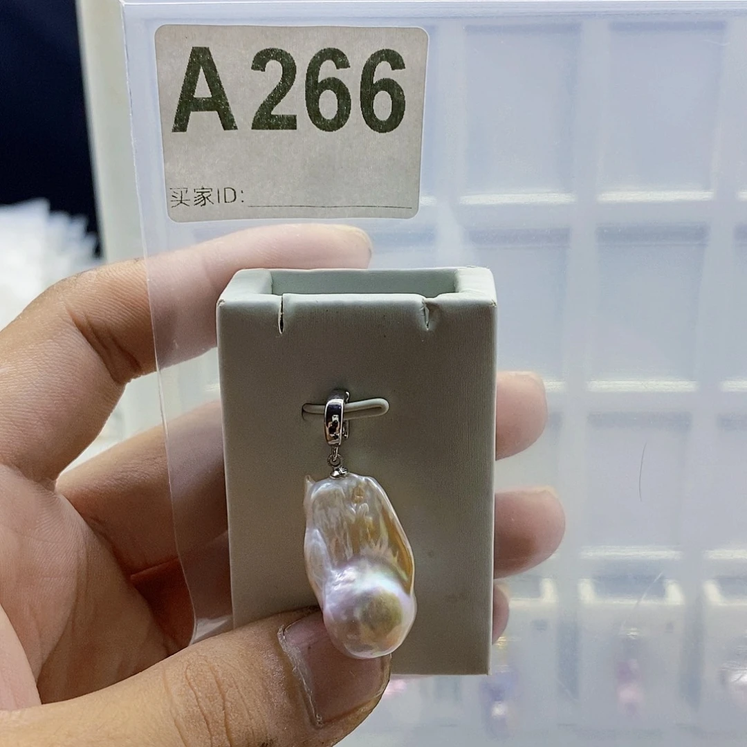 颈饰合金淡水珍珠