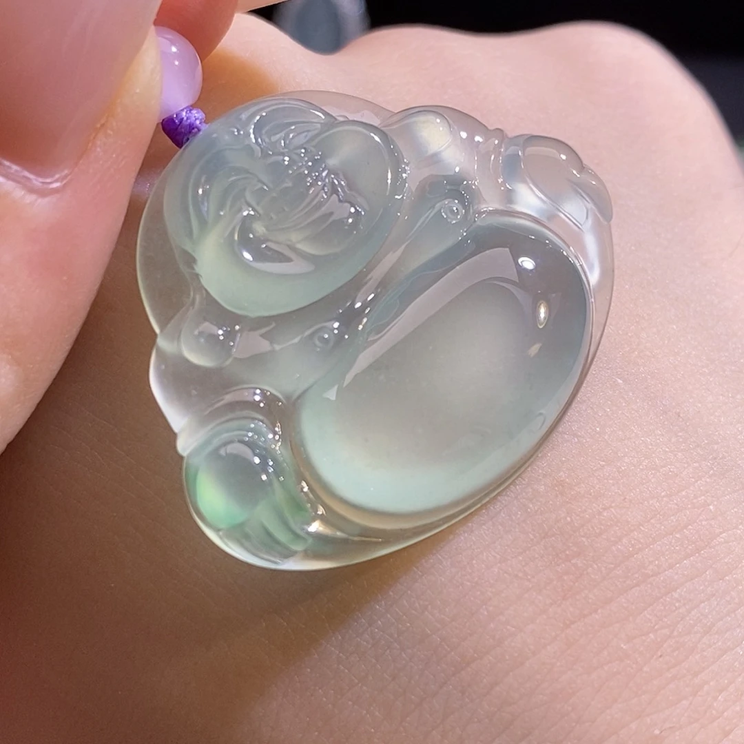 翡翠18K金镶嵌颈饰佛