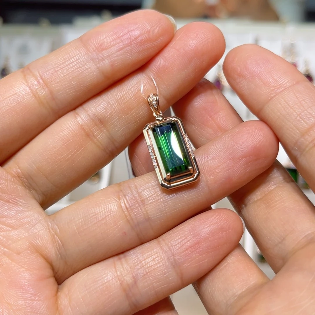 *****18K金镶嵌颈饰碧玺