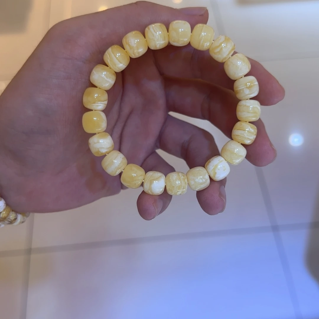 未镶嵌琥珀手链蜜蜡