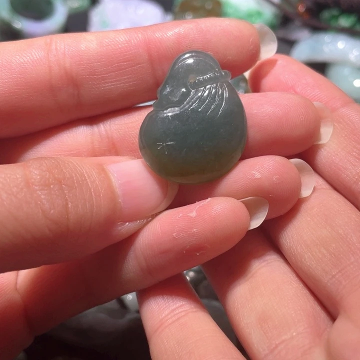 【闪购商品】翡翠颈饰未镶嵌天然翡翠