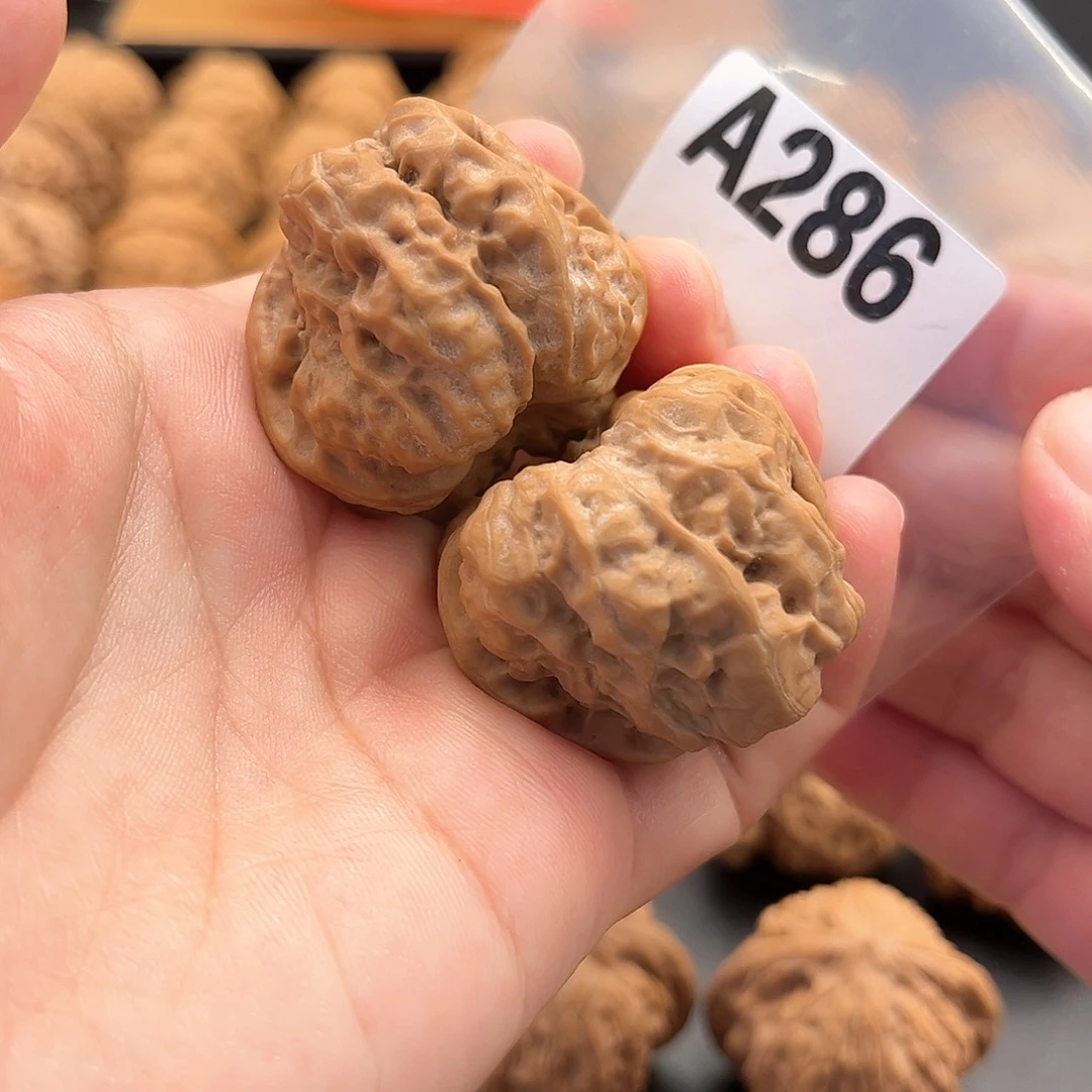 文玩核桃把件蛙蛙精品38肚40