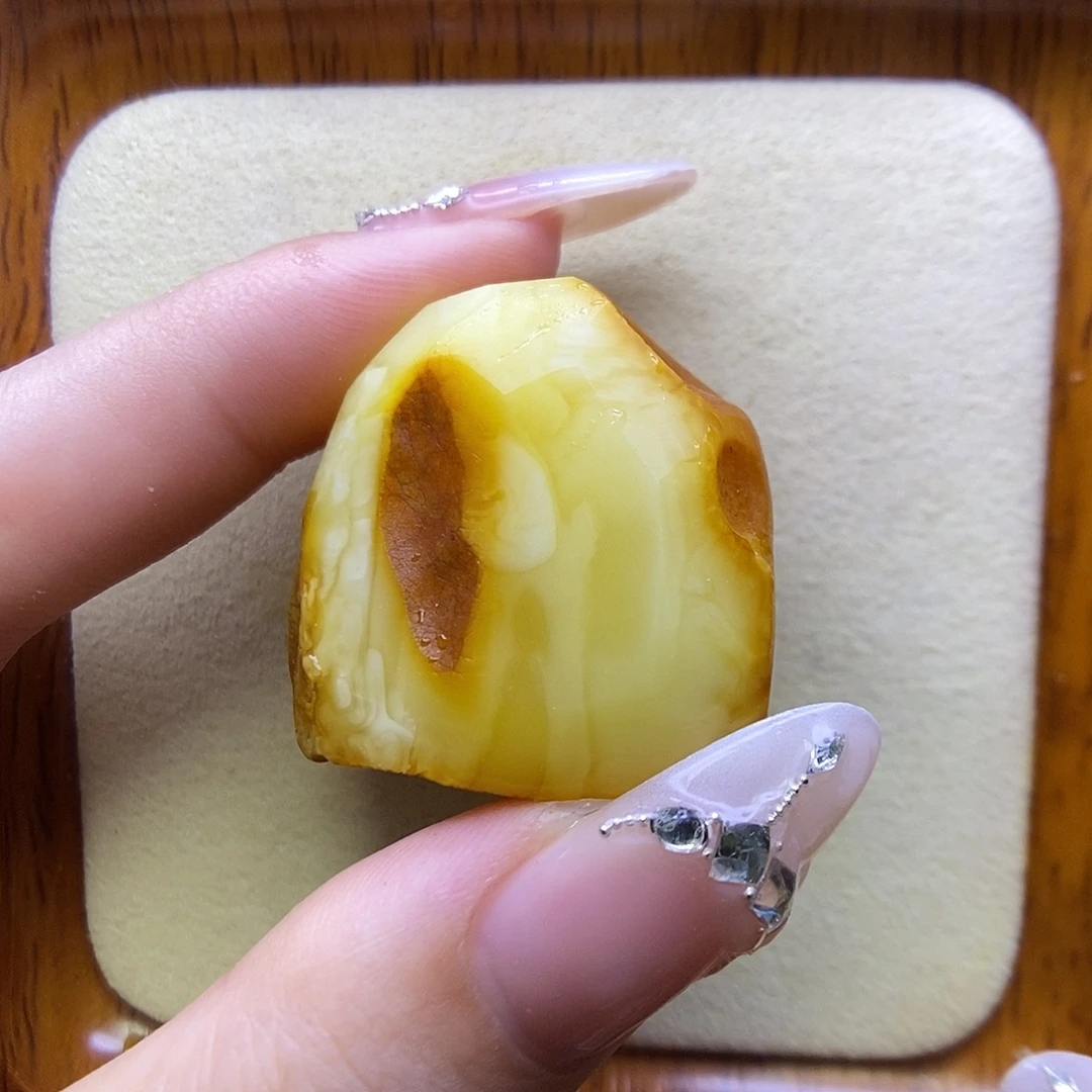 未镶嵌定制琥珀陈