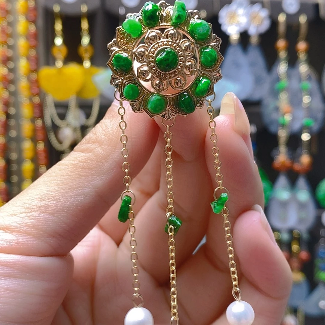 未镶嵌翡翠耳饰翡翠