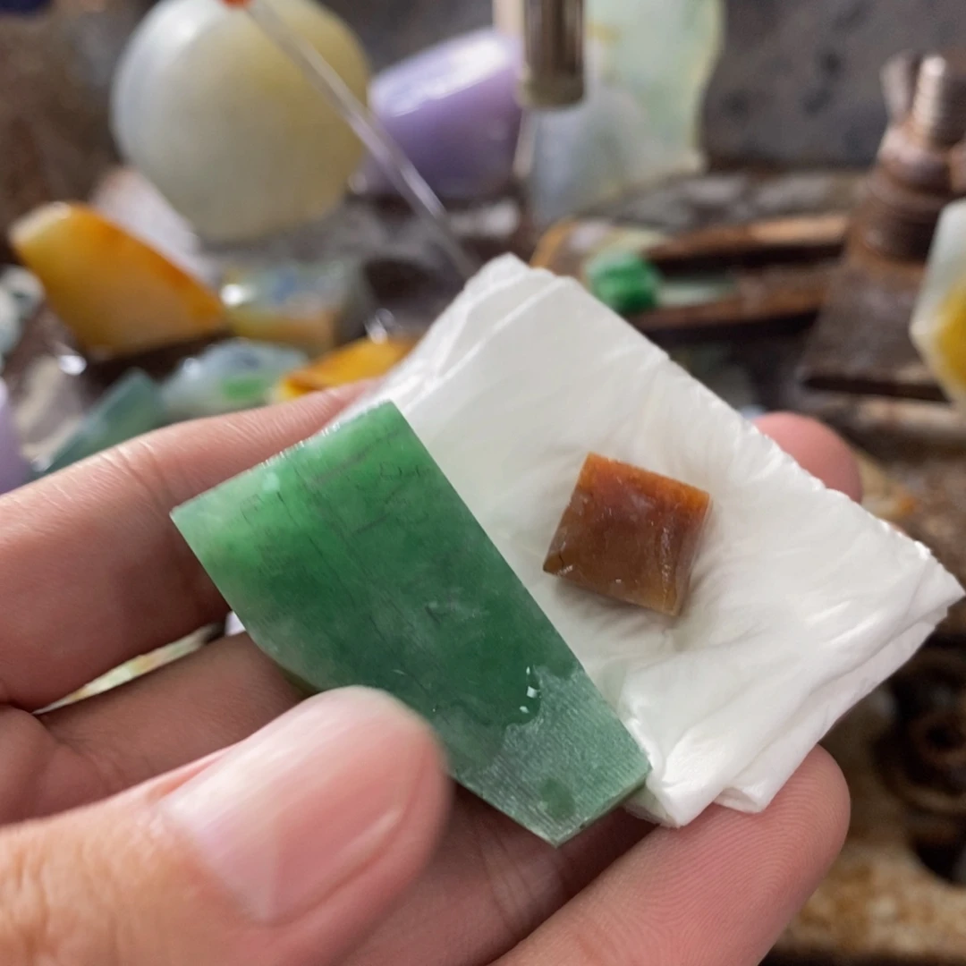 姑***奶定制翡翠未镶嵌定制