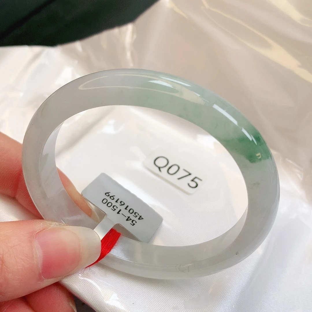 【闪购商品】翡翠手镯未镶嵌缅甸天然a货翡翠