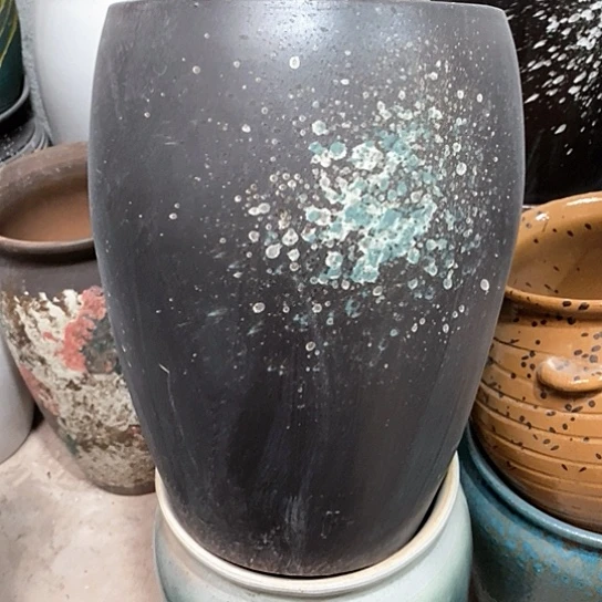 紫砂花盆口22高度33黑色龙蛋