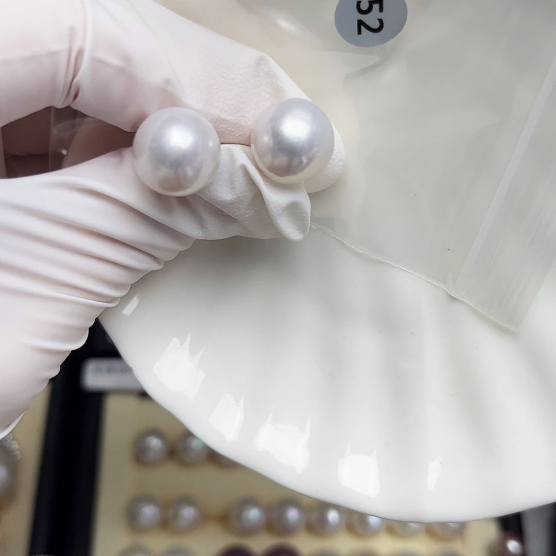 平***安银S925镶嵌耳饰淡水珍珠