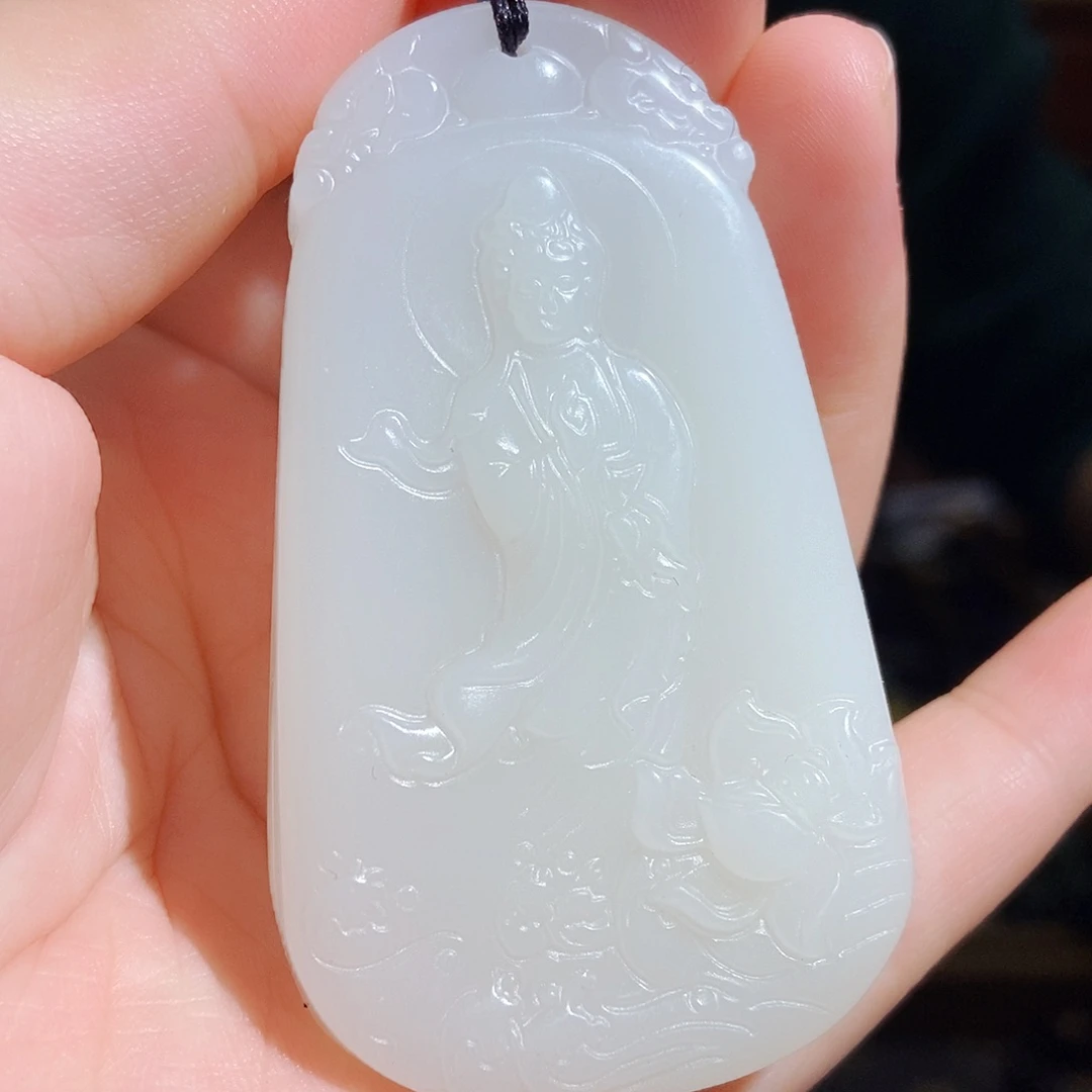 颈饰未镶嵌和田玉