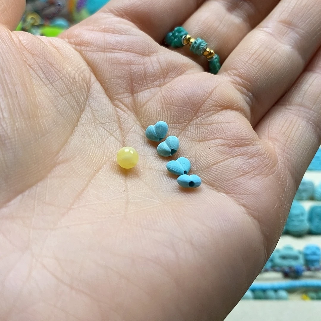 裸石琥珀未镶嵌蜜蜡