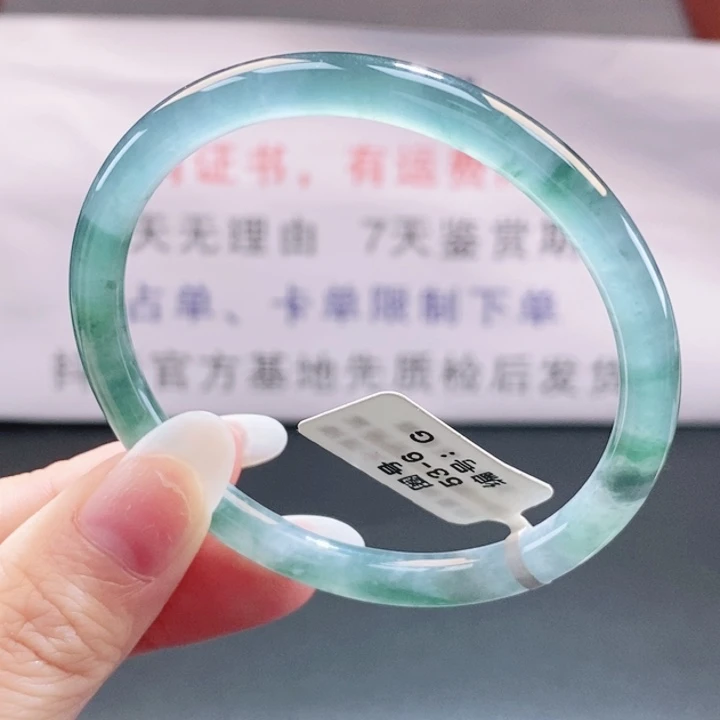 翡翠未镶嵌手镯翡翠手镯110