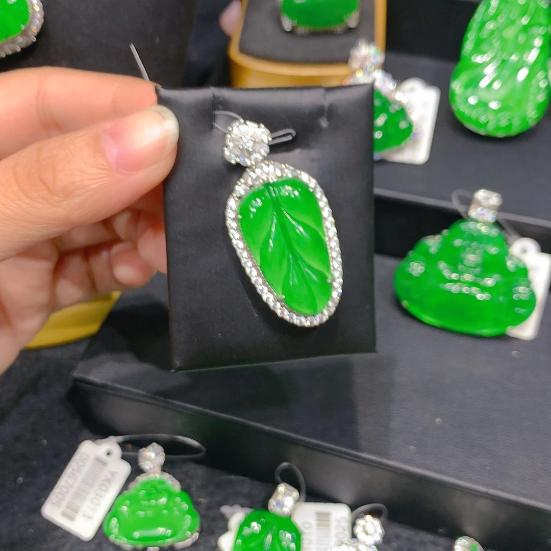 颈饰银S925镶嵌翡翠963