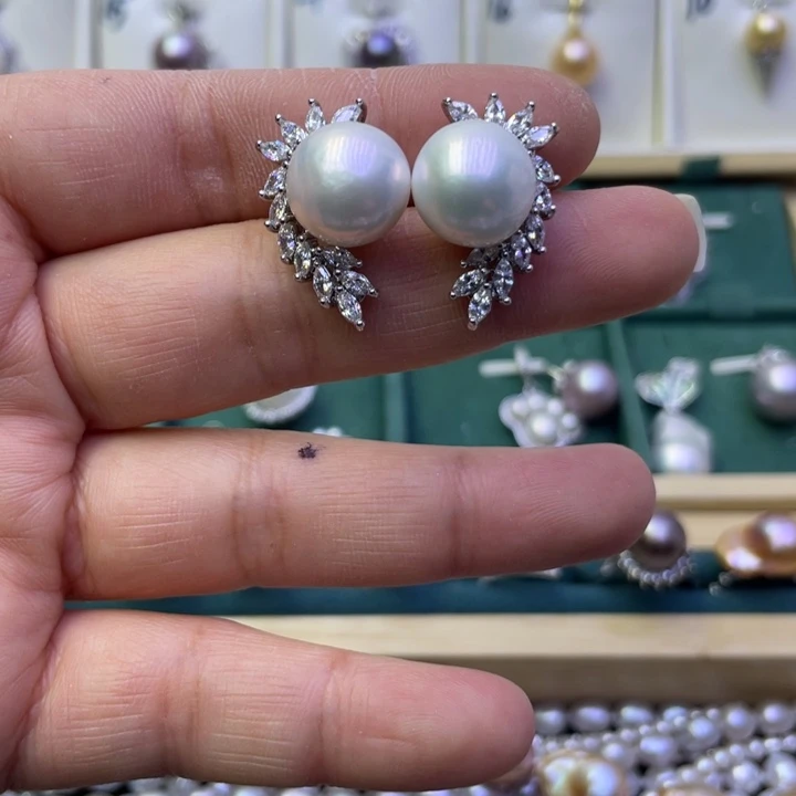 淡水珍珠耳饰合金