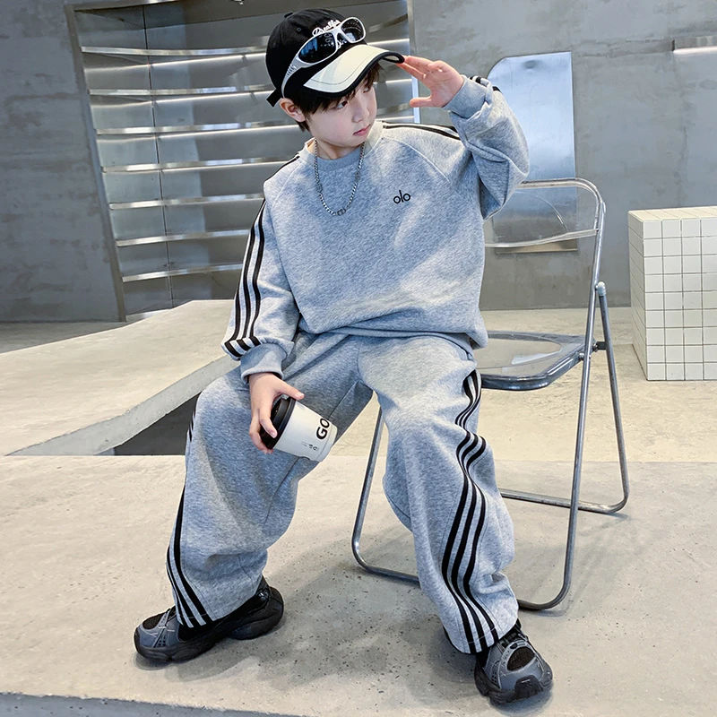 男童三条杠拉条字母卫衣套装春秋款2025儿童运动休闲两件套中大童