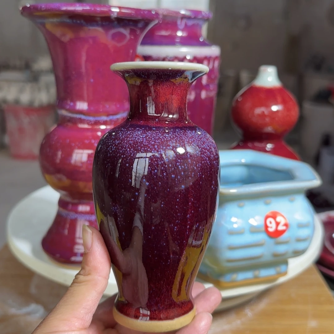 摆件郑家钧瓷摆件