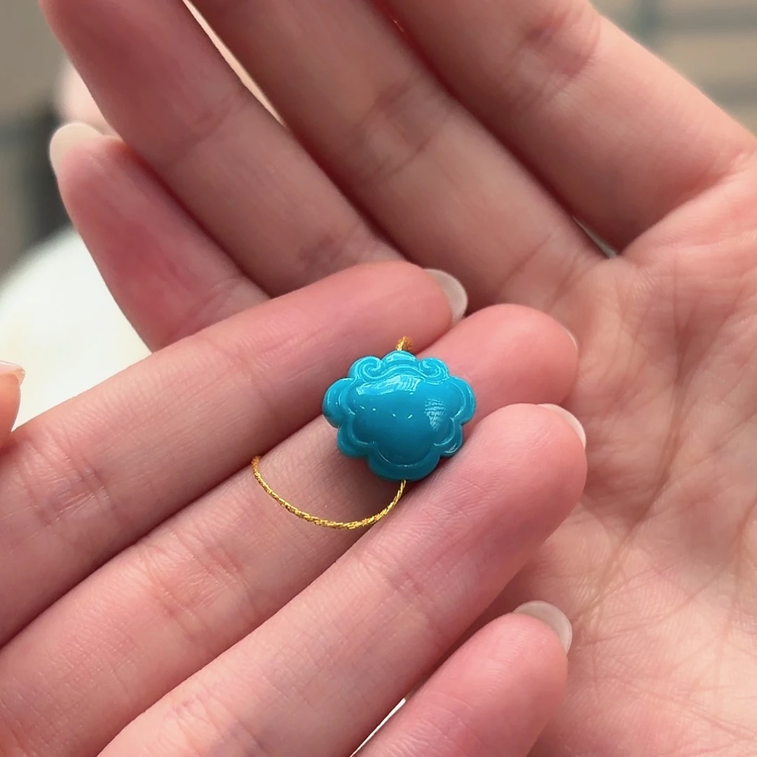 绿松石未镶嵌颈饰