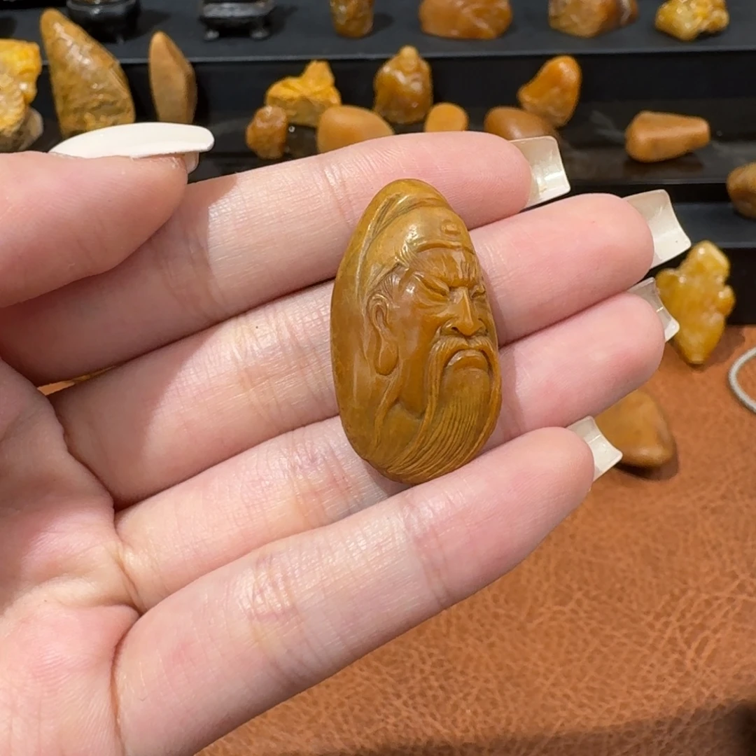 莫***循寿山石印石寿山石雕刻