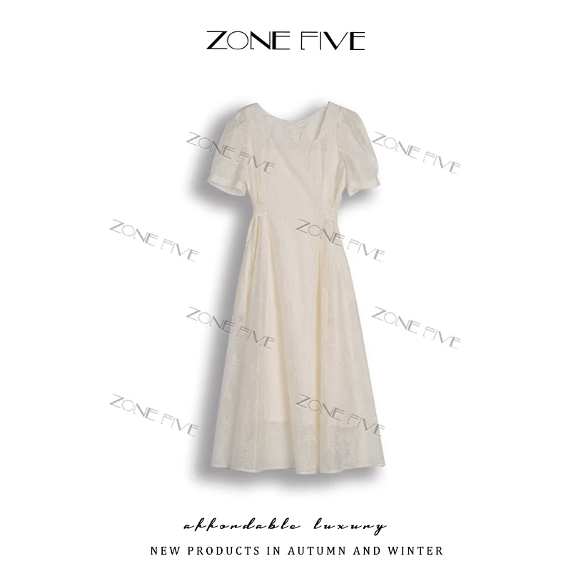 【zonefive】2025夏新款方领高级感高腰显瘦法式刺绣连衣裙女M79