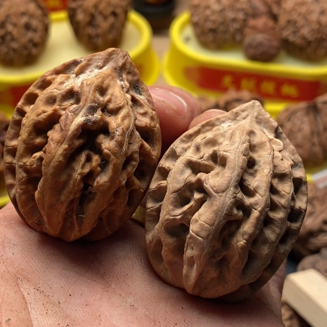 文玩核桃吊坠虚尖118