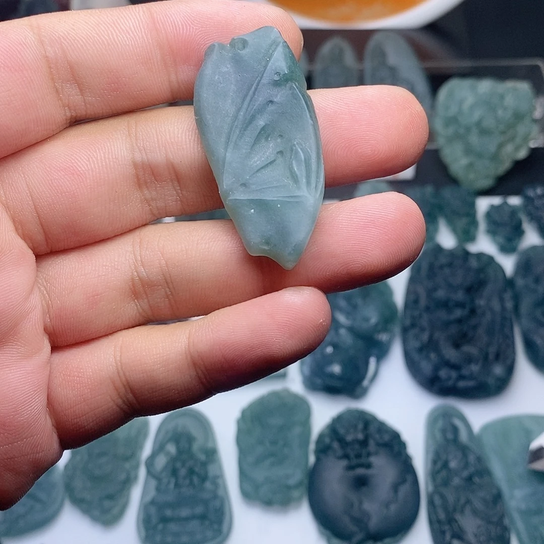 定制翡翠未镶嵌悟到