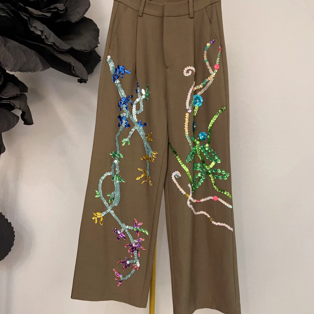 W1078锐宝潮牌手工花朵亮片春季百搭绣花重工时尚中式常规休闲裤