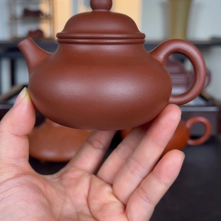 紫砂茶壶容天紫泥