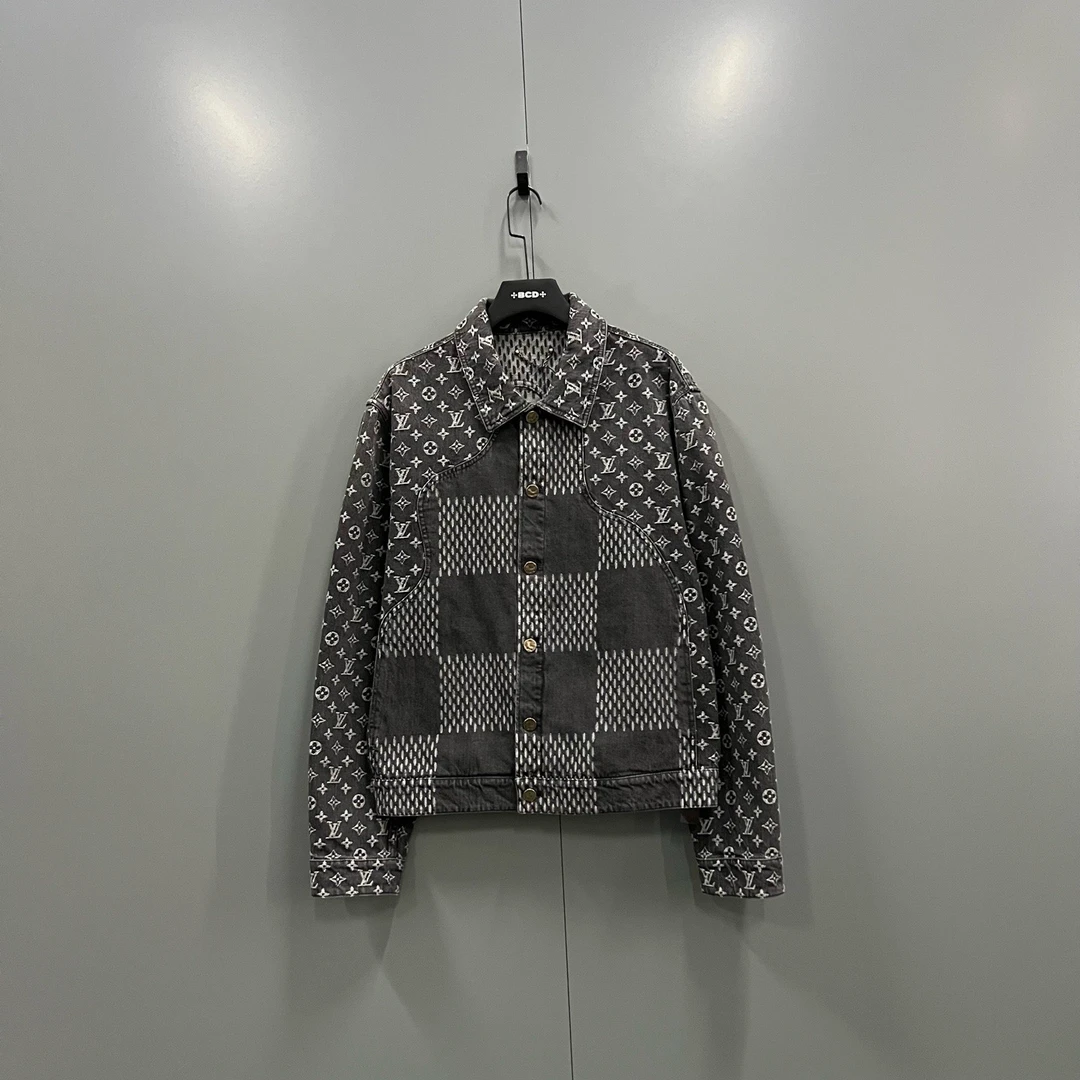 未使用 LouisVuitton/路易威登 楠21 棋盘牛仔外套 54码 101622