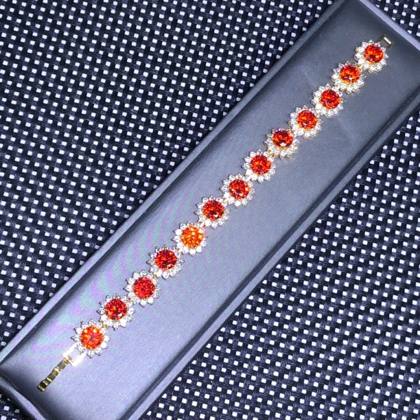 5384 芬达红手链金色托气质轻奢芬达红色精致满钻高奢