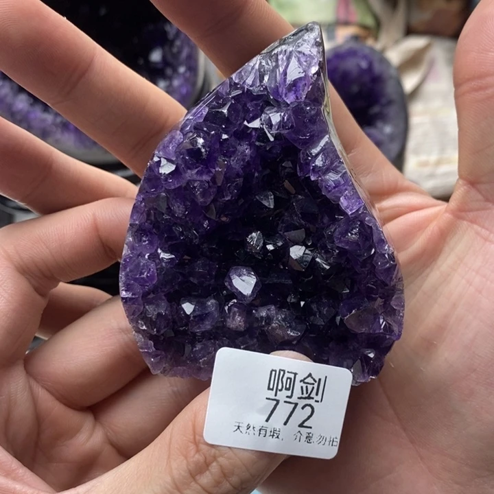 未镶嵌大型摆件（非配饰）紫晶