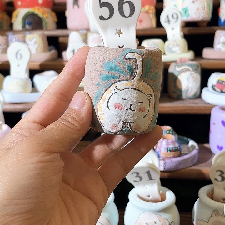 56……手工手绘花盆