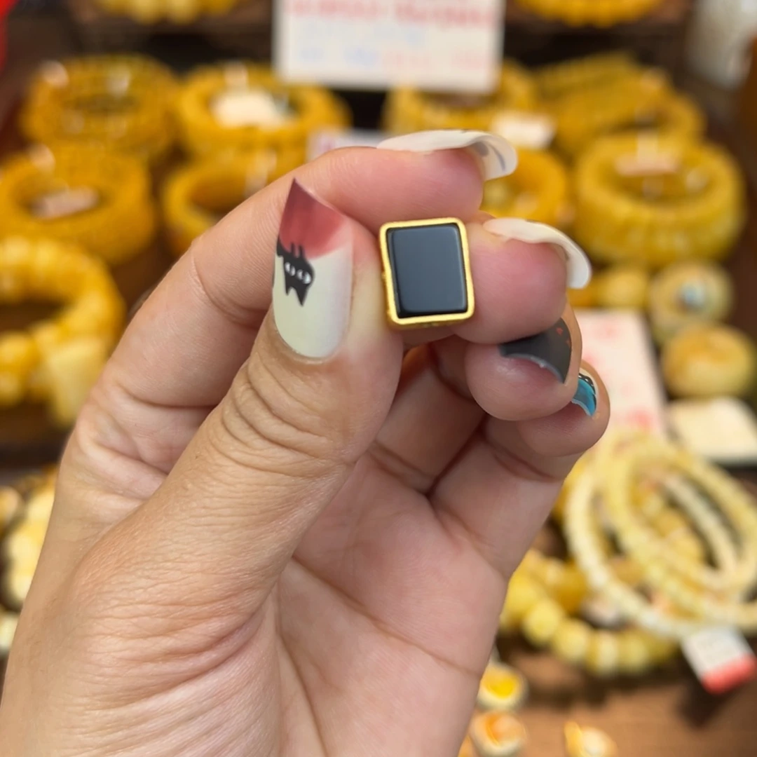 琥珀裸石未镶嵌kknnnnnnnnnmnnnnn