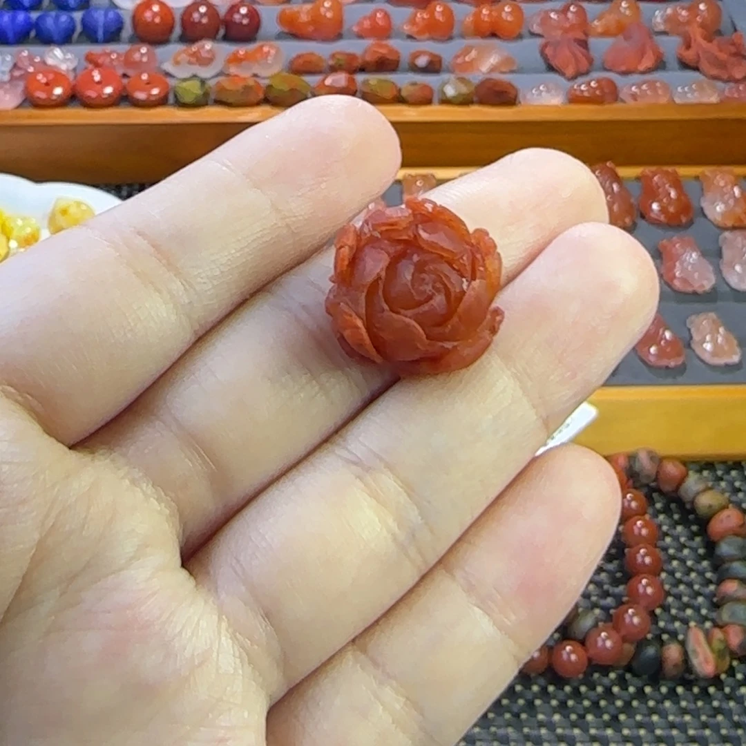 未镶嵌南红玛瑙珠宝半成品牡丹花