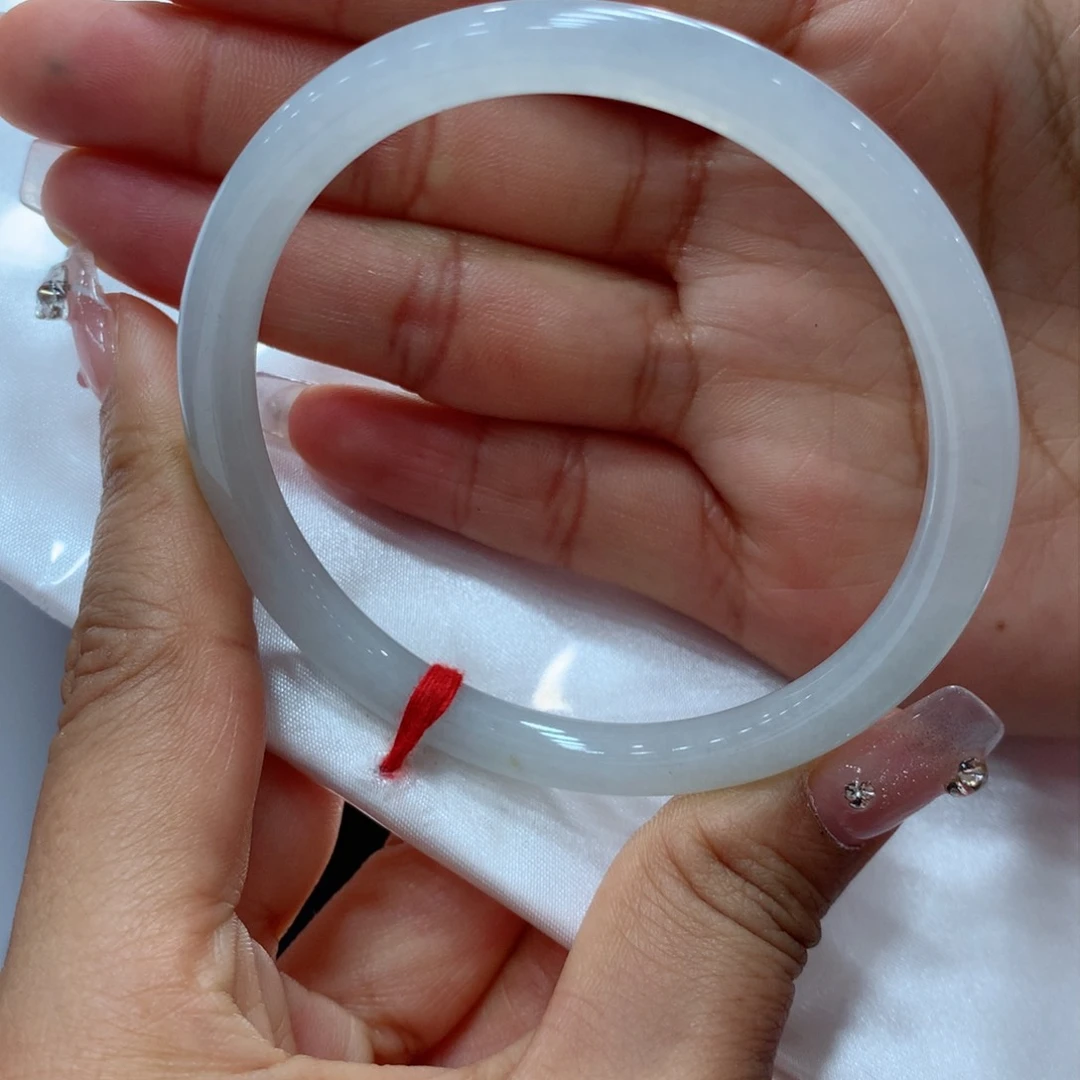 翡翠手镯未镶嵌买断