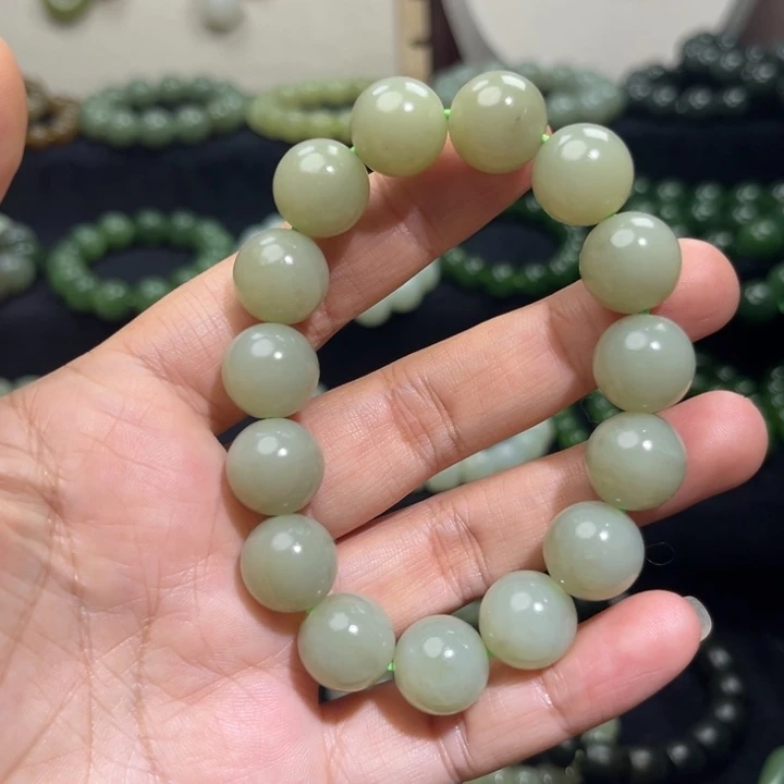 和田玉未镶嵌手链卡14