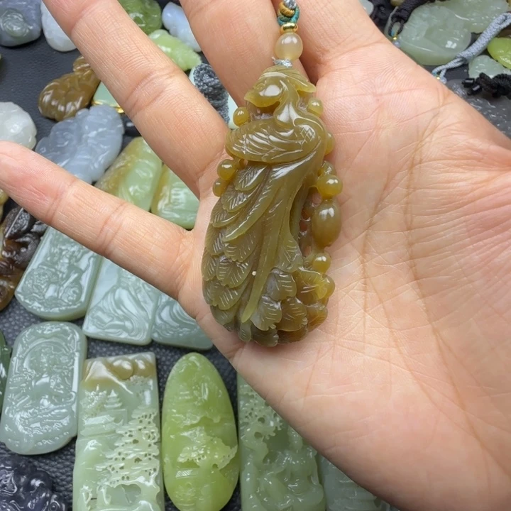 和田玉未镶嵌珠宝奇石