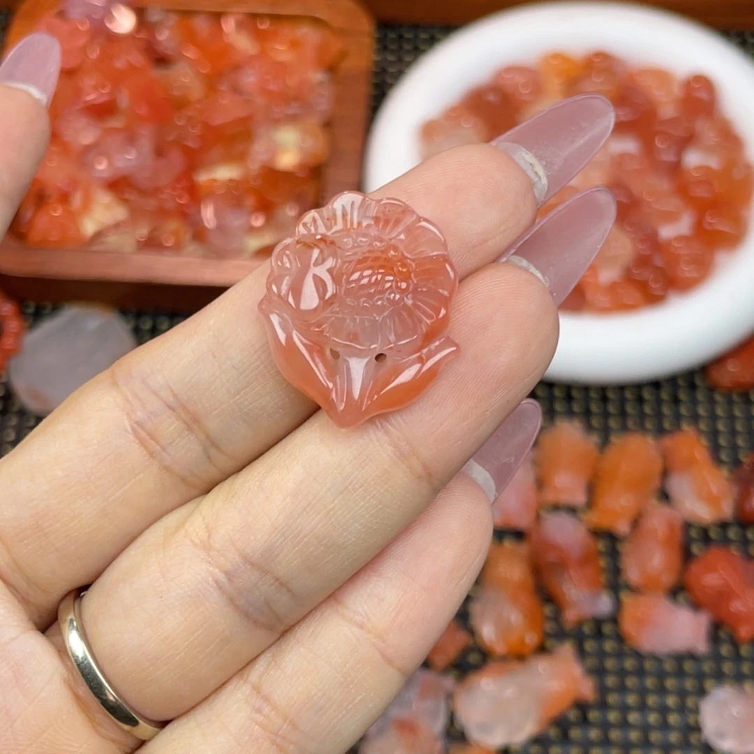 南红玛瑙未镶嵌配饰向日葵
