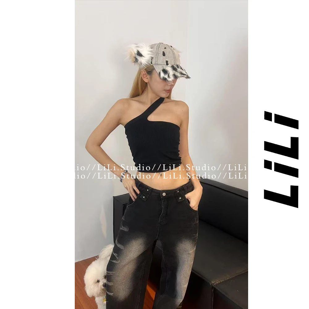 【李里家福利】纯欲辣妹斜肩带露锁骨挂脖美背上衣637