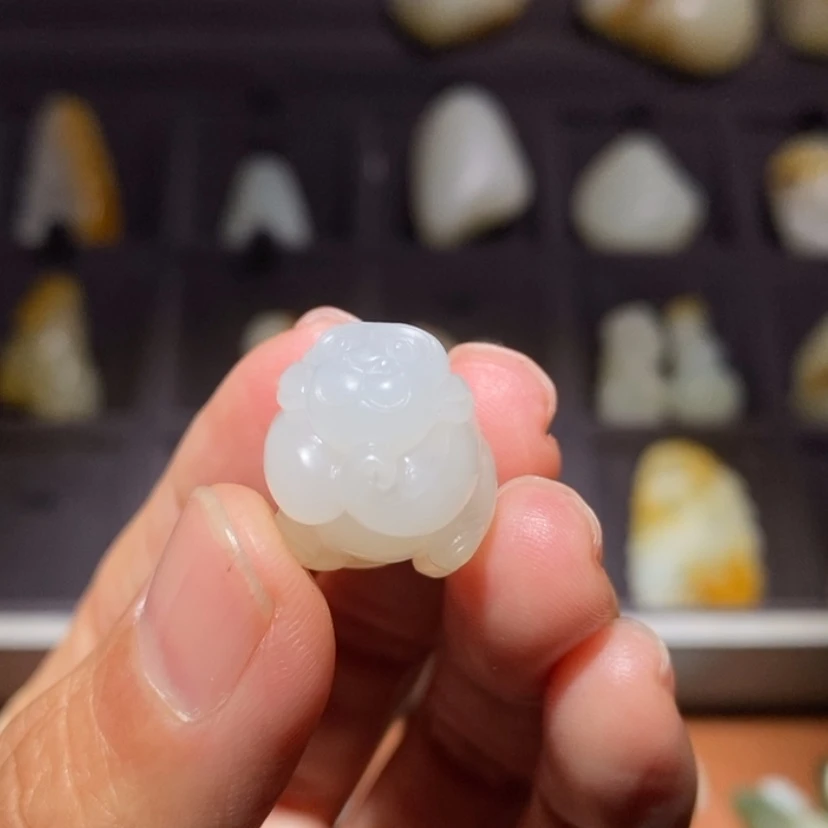 【闪购商品】颈饰未镶嵌和田玉