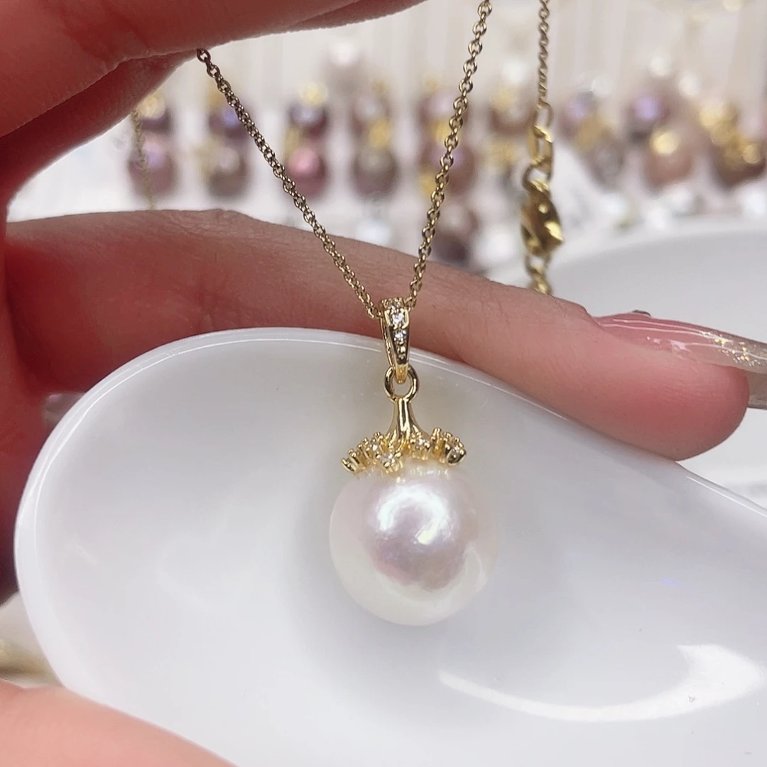 淡水珍珠吊坠(赠链)未镶嵌