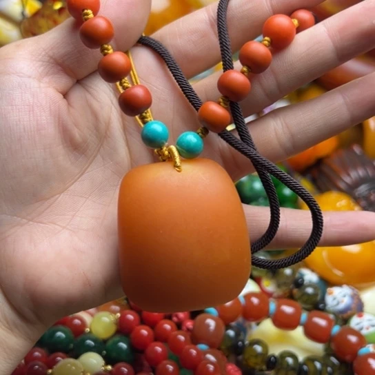 未镶嵌琥珀手串蜜蜡