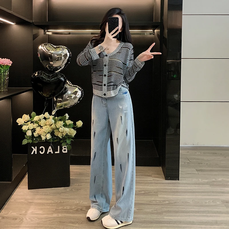 早秋穿搭一整套韩系高级感V领条纹针织开衫牛仔裤时尚两件套女装