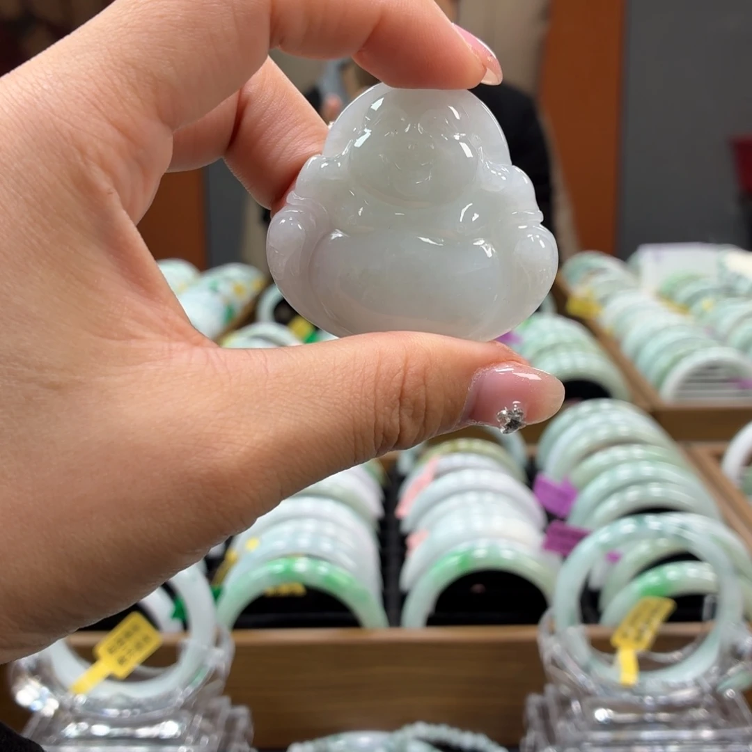 翡翠未镶嵌挂件555