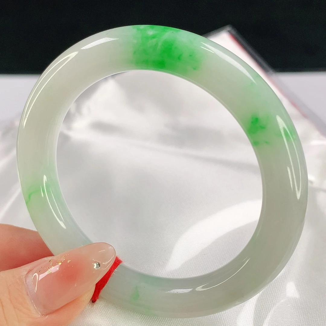 未镶嵌手镯翡翠837