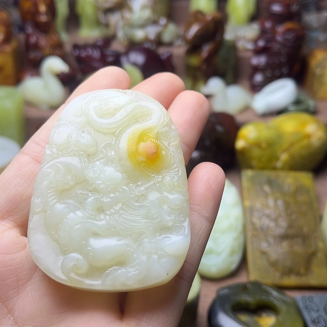 白玉菩提吊坠120。。
